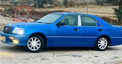 تۆیۆتا کراون